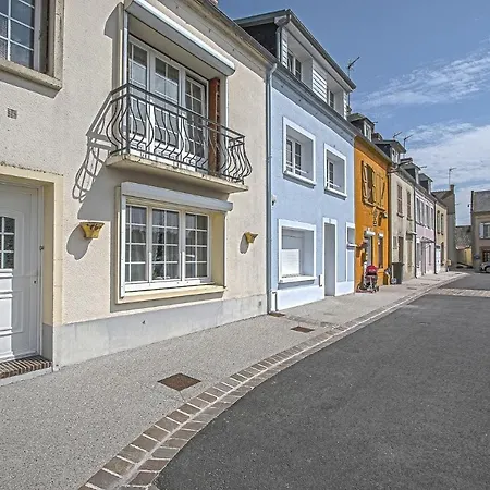 La Maison Bleue إيزيغني سور مير